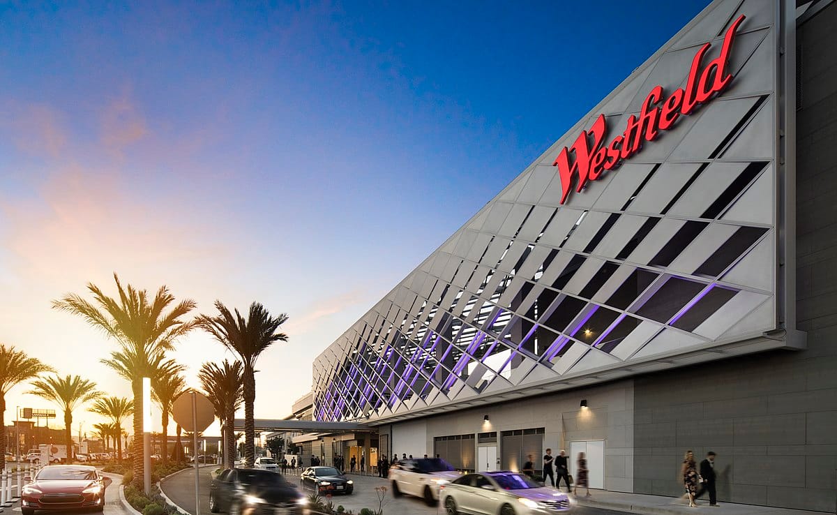 Three wounded in Black Friday shooting at Westfield Valley Fair mall in Silicon Valley